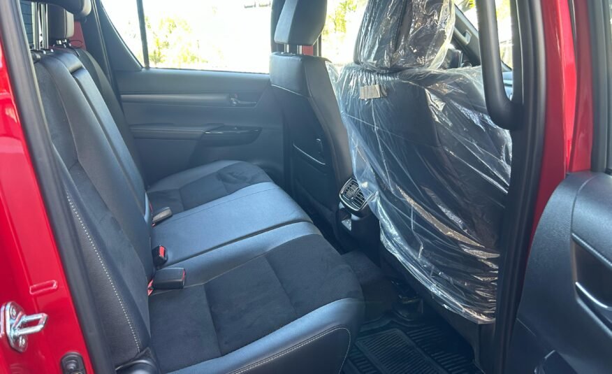 TOYOTA HILUX GR SPORT 2024 (RED)