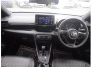 TOYOTA YARIS X -BLACK