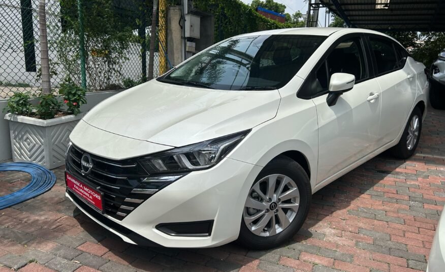 NISSAN ALMERA E – WHITE