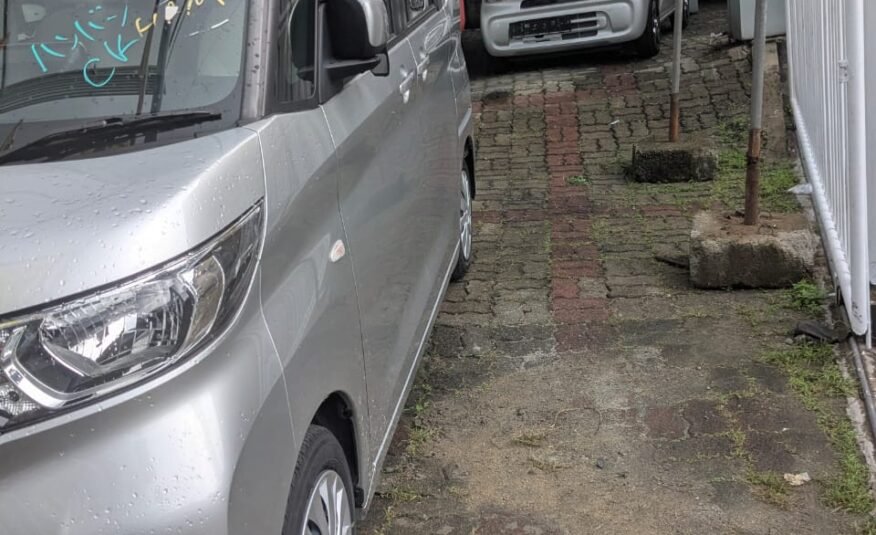 MITSUBISHI EK SPACE 2023
