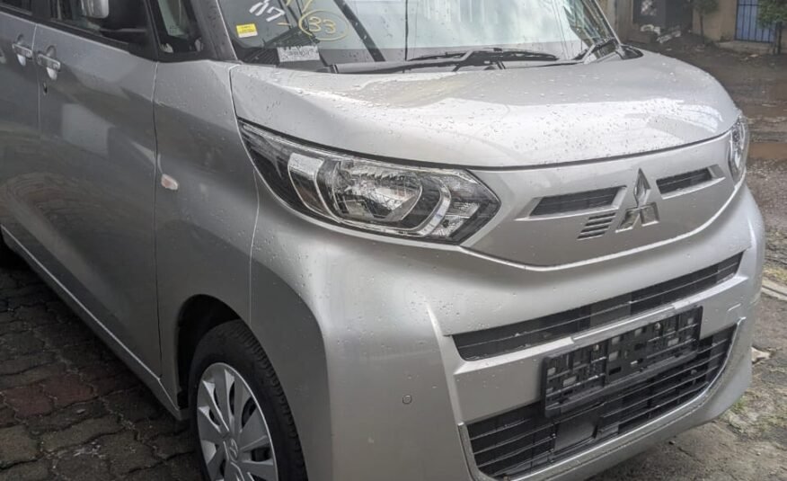 MITSUBISHI EK SPACE 2023