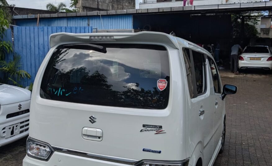 SUZUKI WAGON R CUSTOM Z TURBO 2023