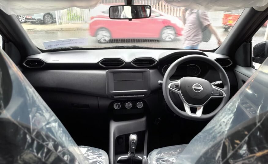 NISSAN ACENTA 2025