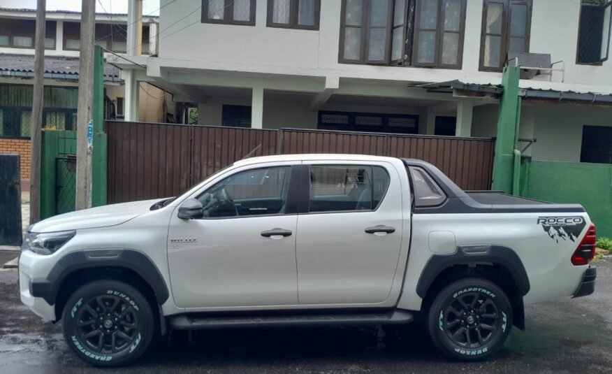 TOYOTA HILUX ROCCO – 2025