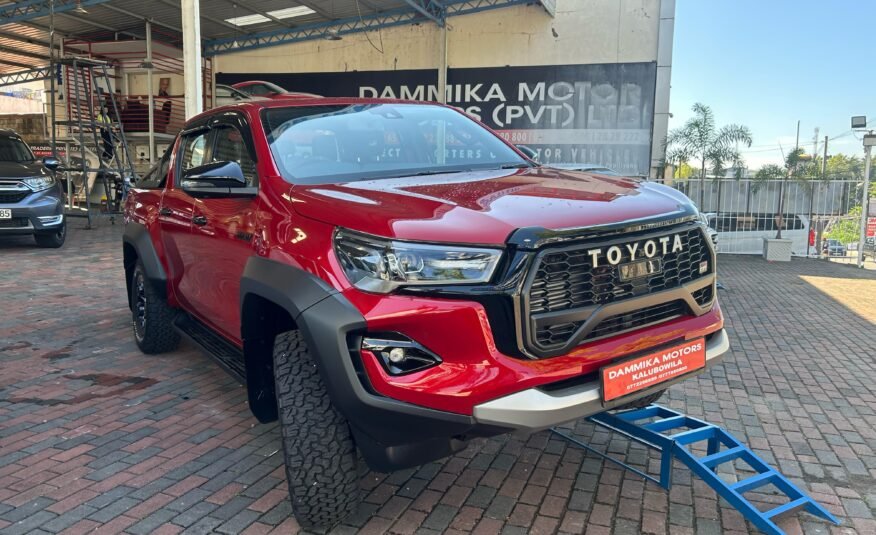 TOYOTA HILUX GR SPORT 2024 (RED)