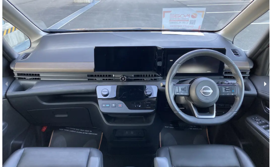 NISSAN SERENA E POWER HS  V-RED