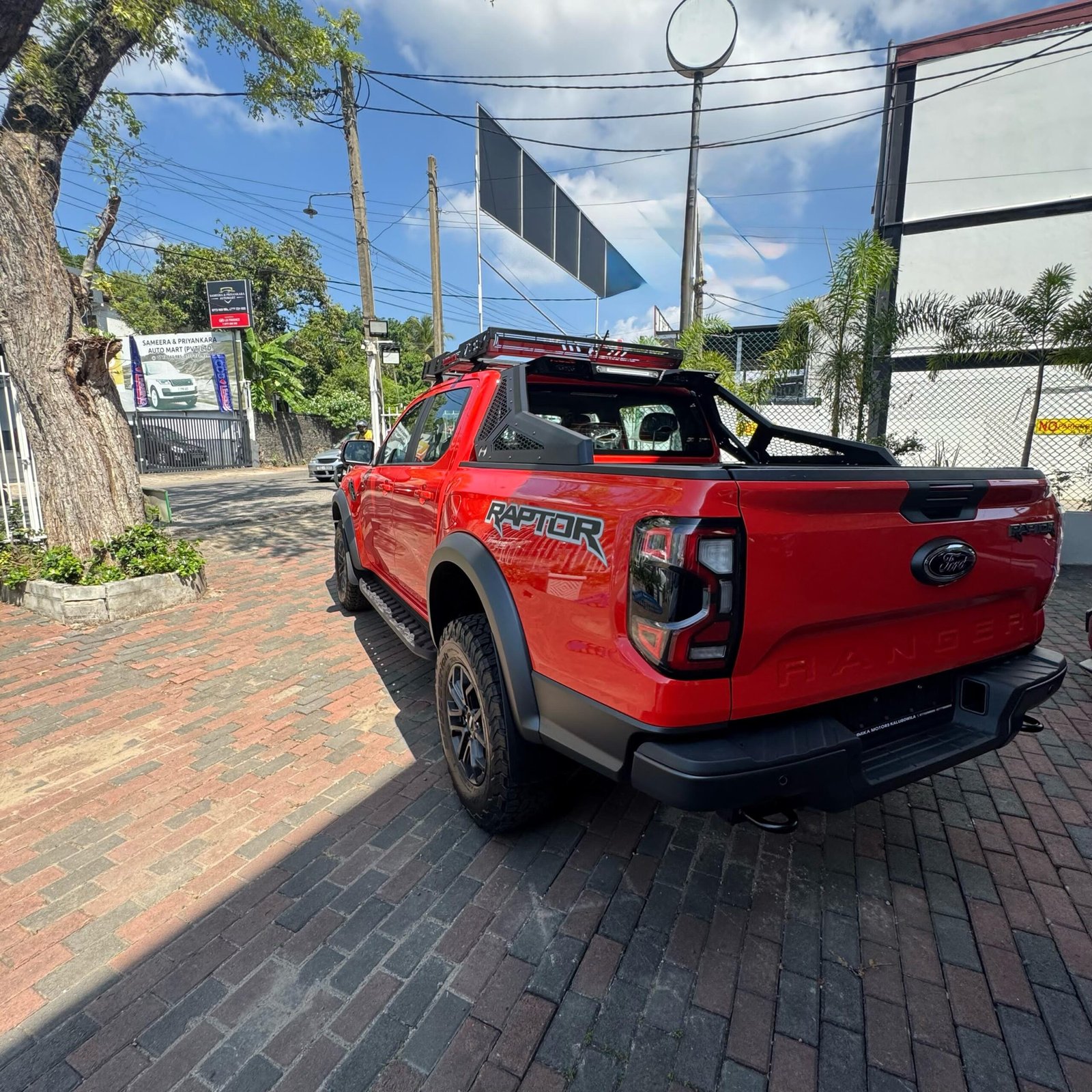 FORD RANGER RAPTOR-ORANGE