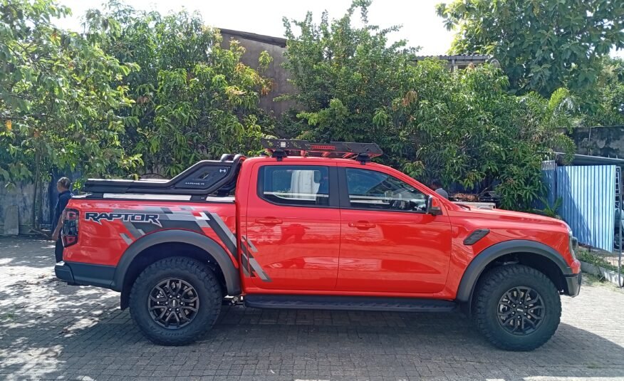 FORD RANGER RAPTOR-ORANGE