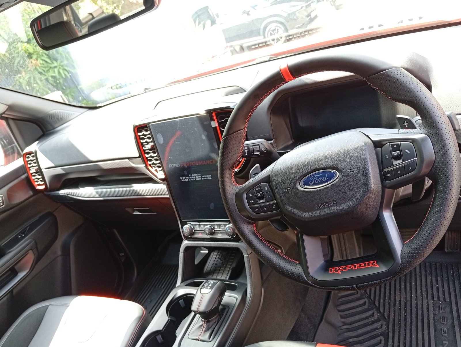 FORD RANGER RAPTOR-ORANGE