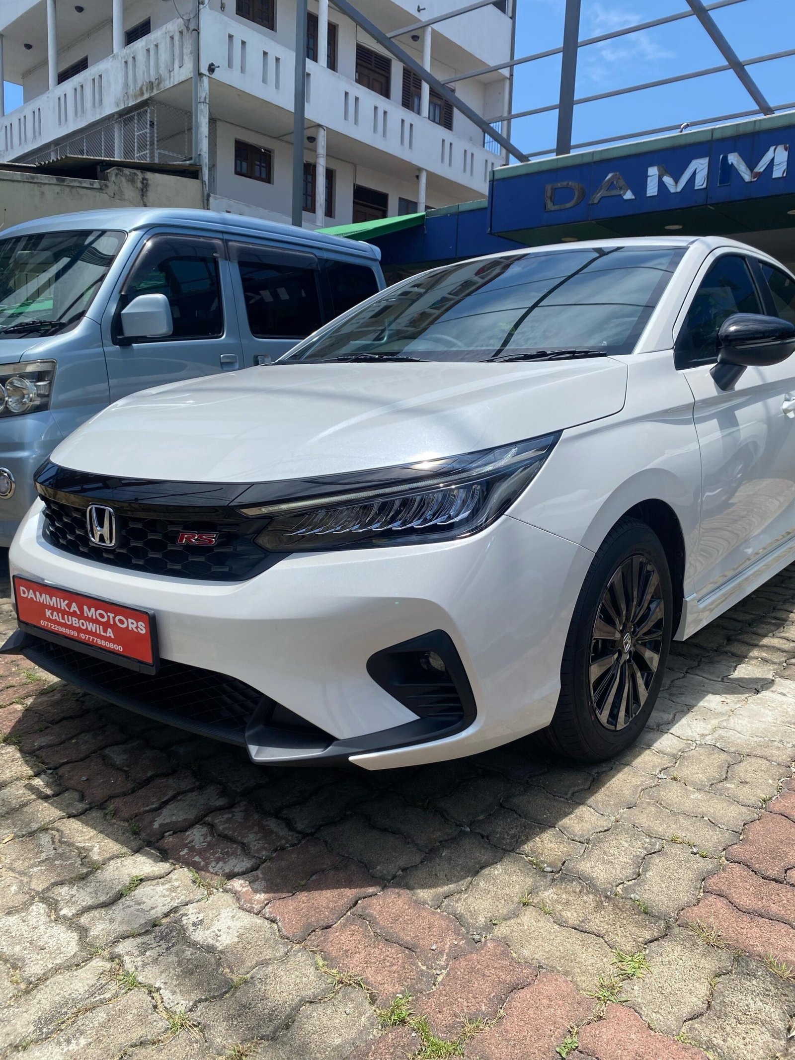 HONDA CITY RS-WHITE