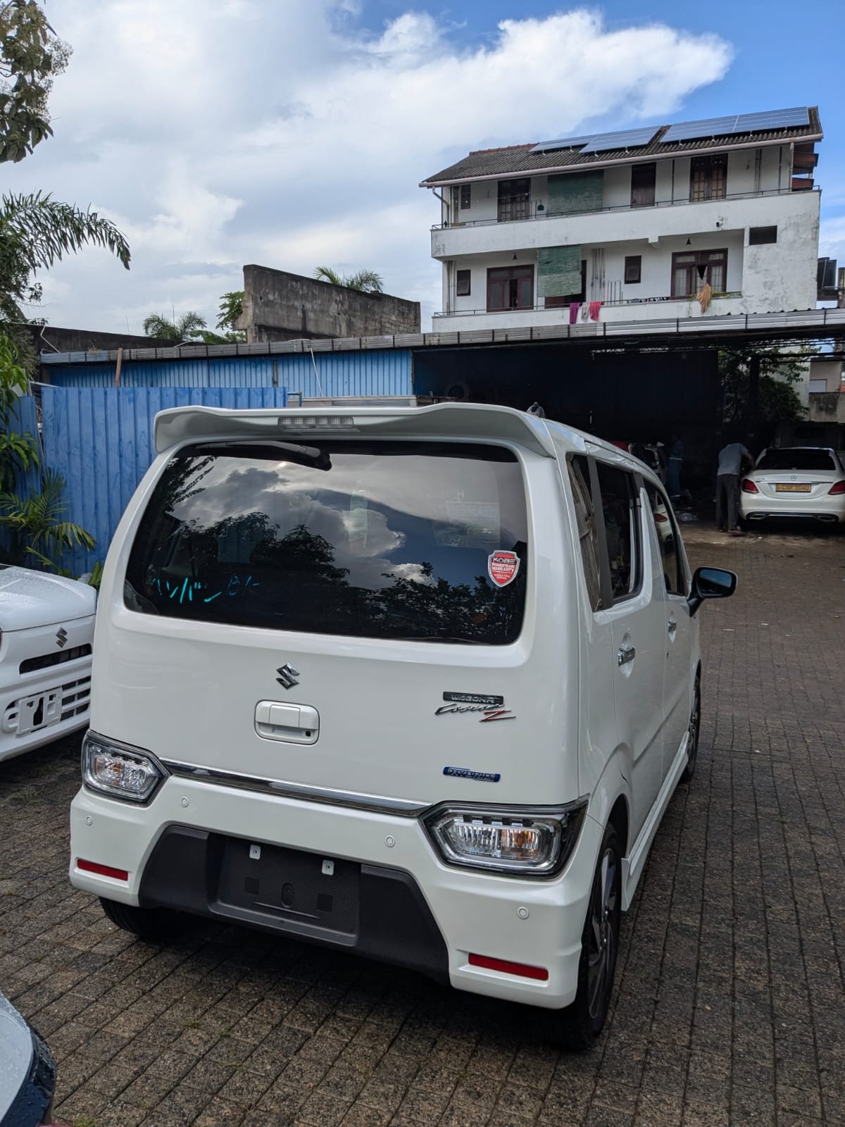 SUZUKI WAGON R CUSTOM Z TURBO 2023