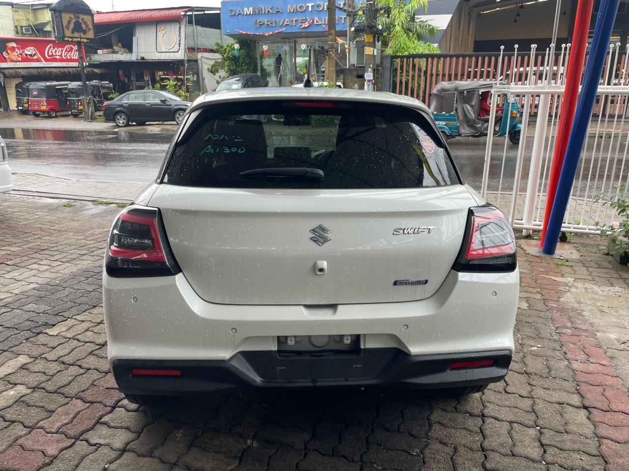 SUZUKI SWIFT MZ 2024 PEARL