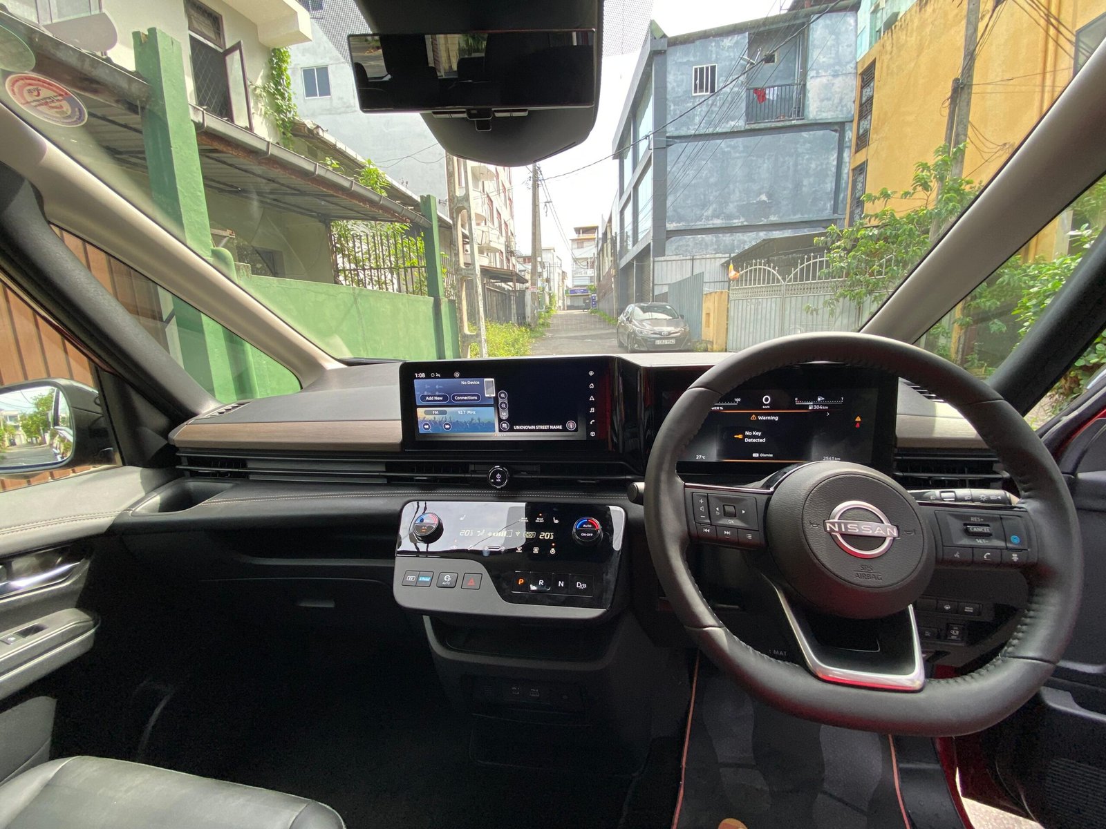 Nissan Serena E Power HS V 2024