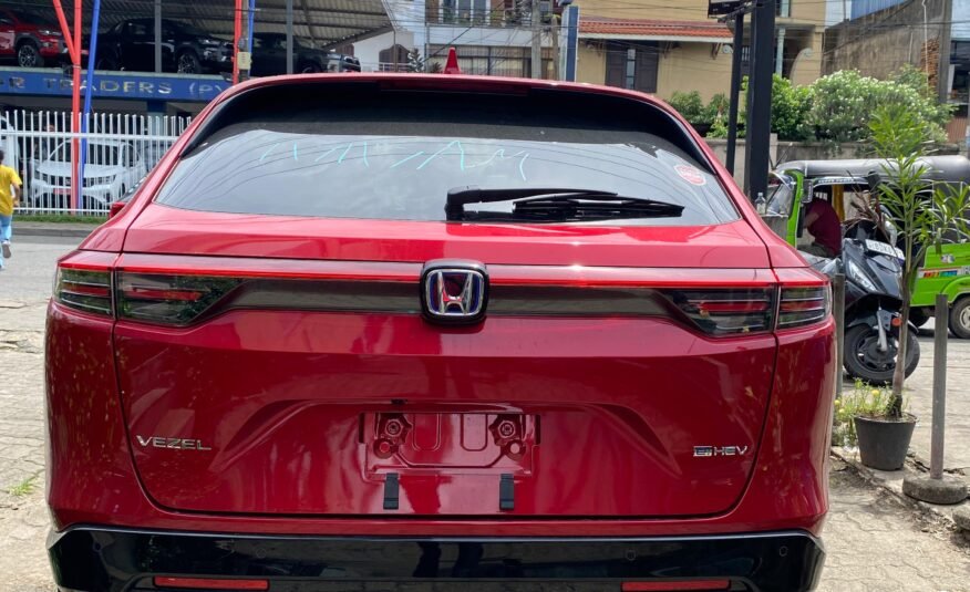 Honda Vezel Z 2025