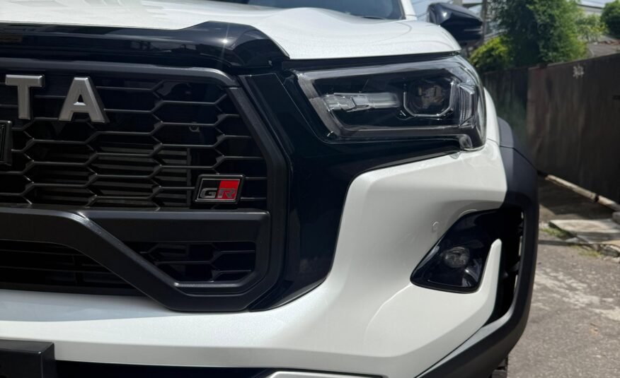 Toyota Hilux GR Sport 2025