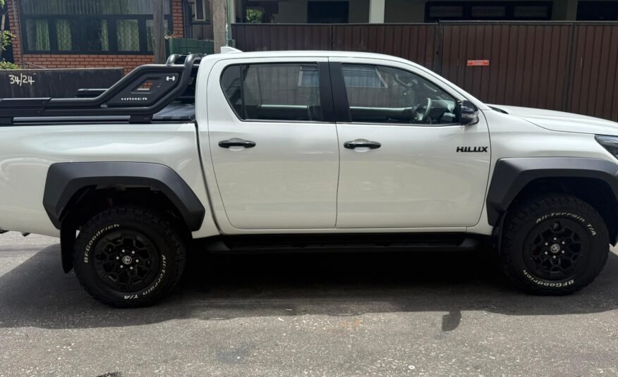 Toyota Hilux GR Sport 2025