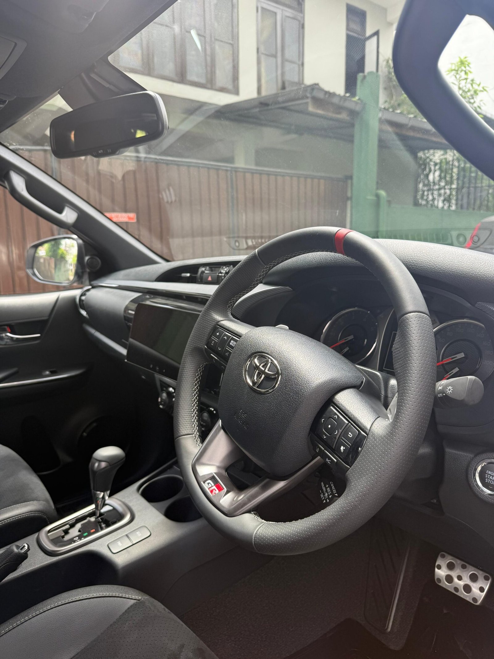 Toyota Hilux GR Sport 2025