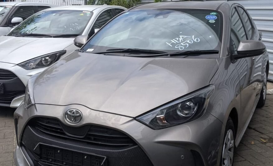 Toyota Yaris X 2025