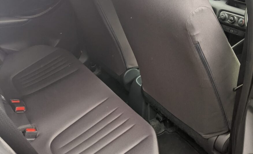 Toyota Yaris X 2025