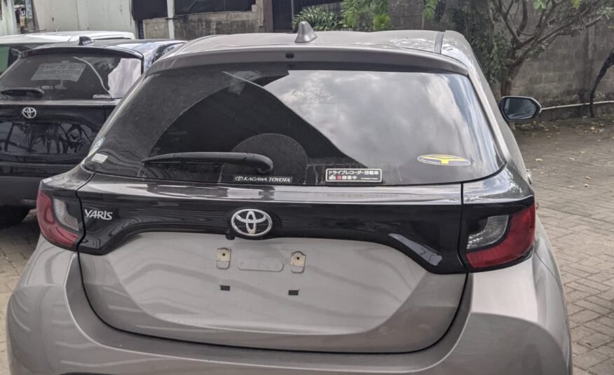 Toyota Yaris X 2025