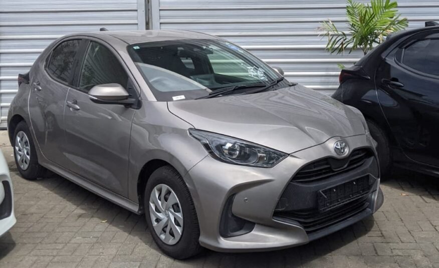 Toyota Yaris X 2025