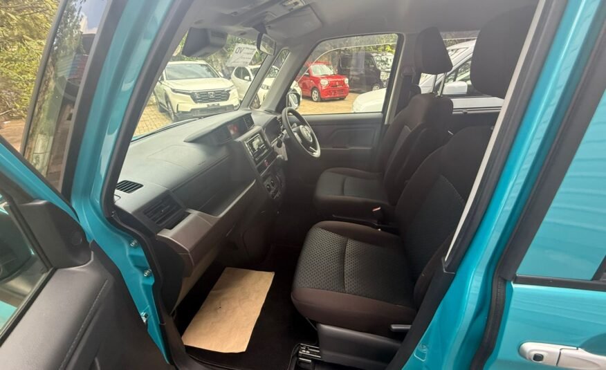 Toyota Roomy G 2023