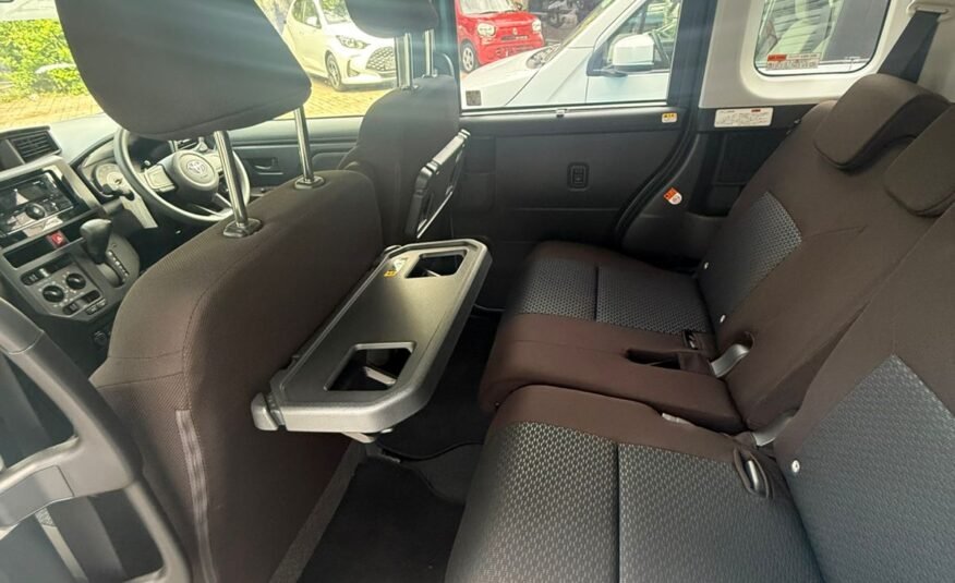 Toyota Roomy G 2023