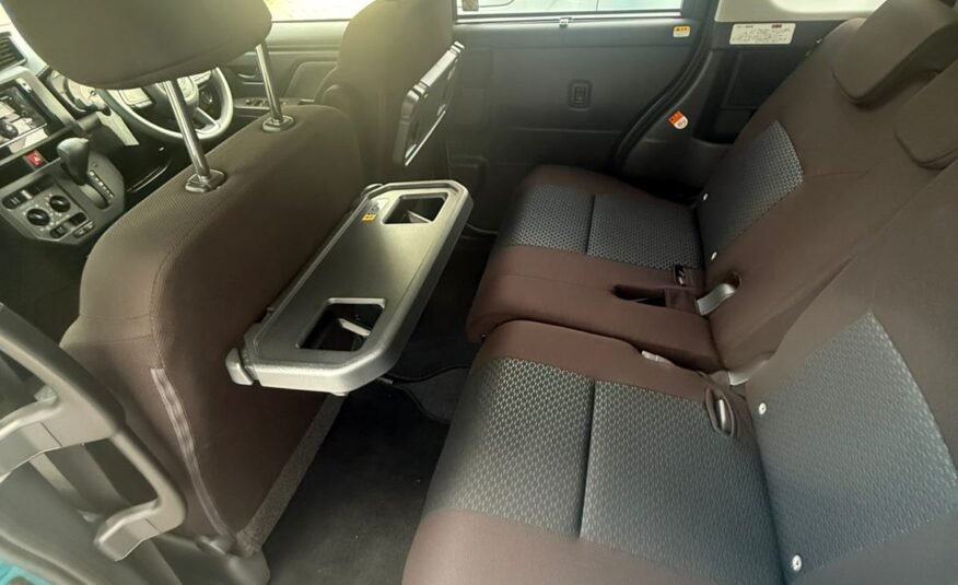 Toyota Roomy G 2023