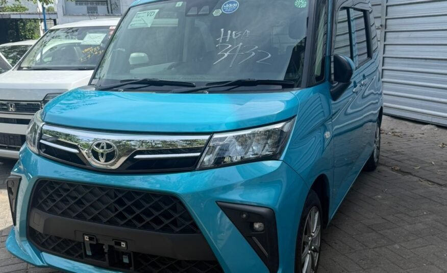 Toyota Roomy G 2023
