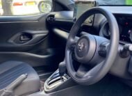 Toyota Yaris G 2024