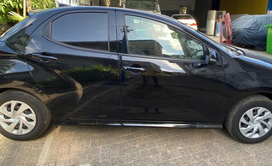 Toyota Yaris G 2024