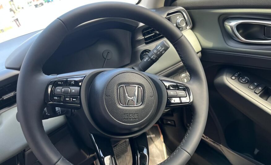 Honda Vezel X HUNT 2025