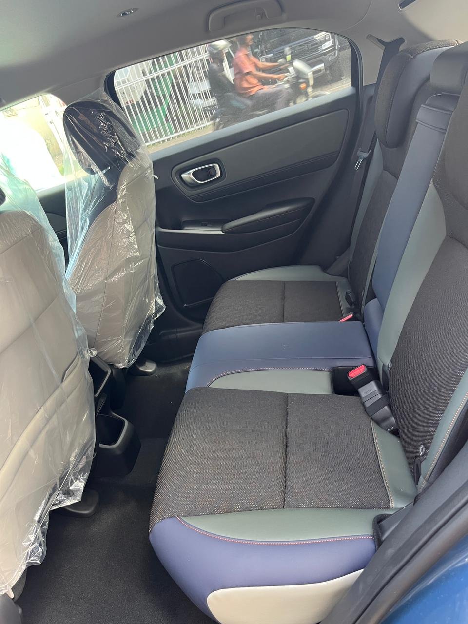 Honda Vezel X HUNT 2025