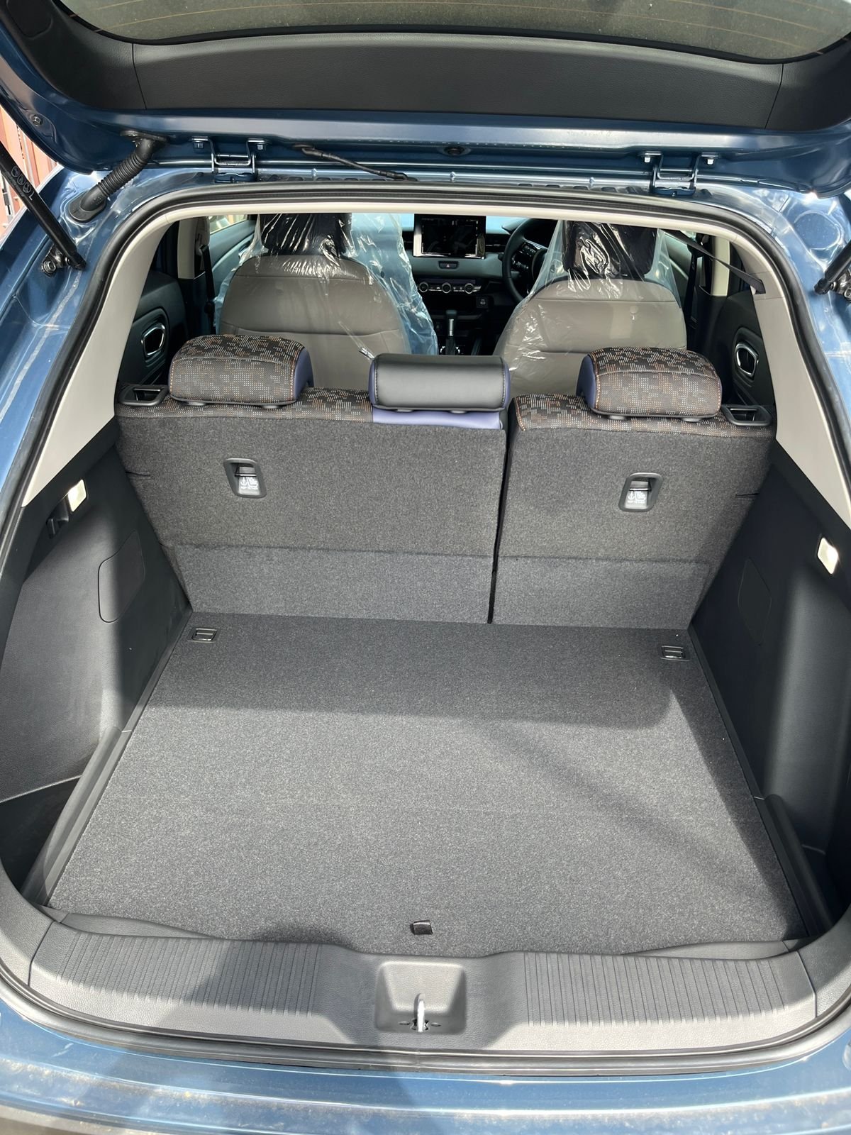 Honda Vezel X HUNT 2025