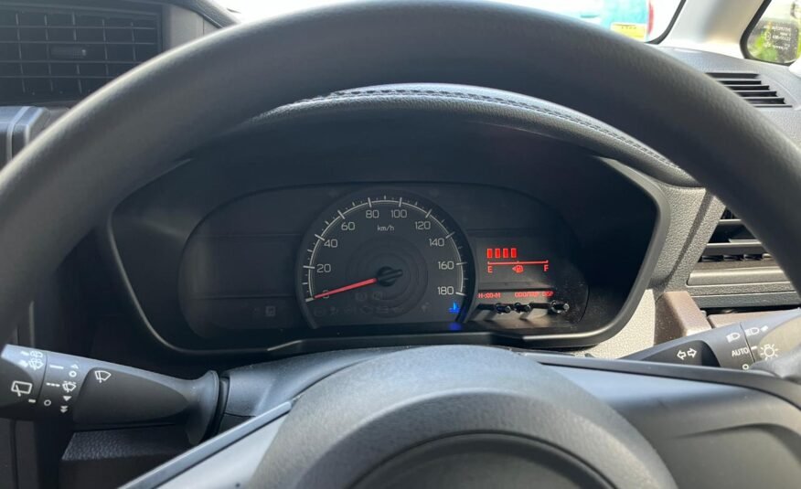 Toyota Roomy X 2023