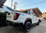 Toyota Hilux Travo Overland 2025