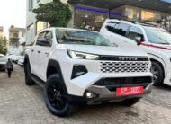 Toyota Hilux Travo Overland 2025