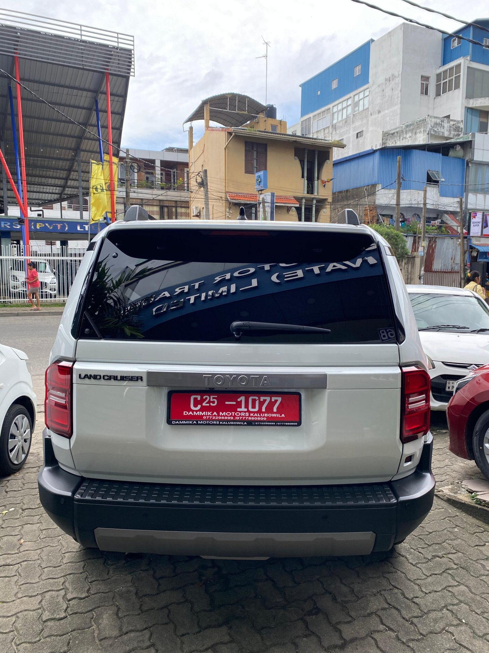 Toyota Land Cruiser Prado VX 2024