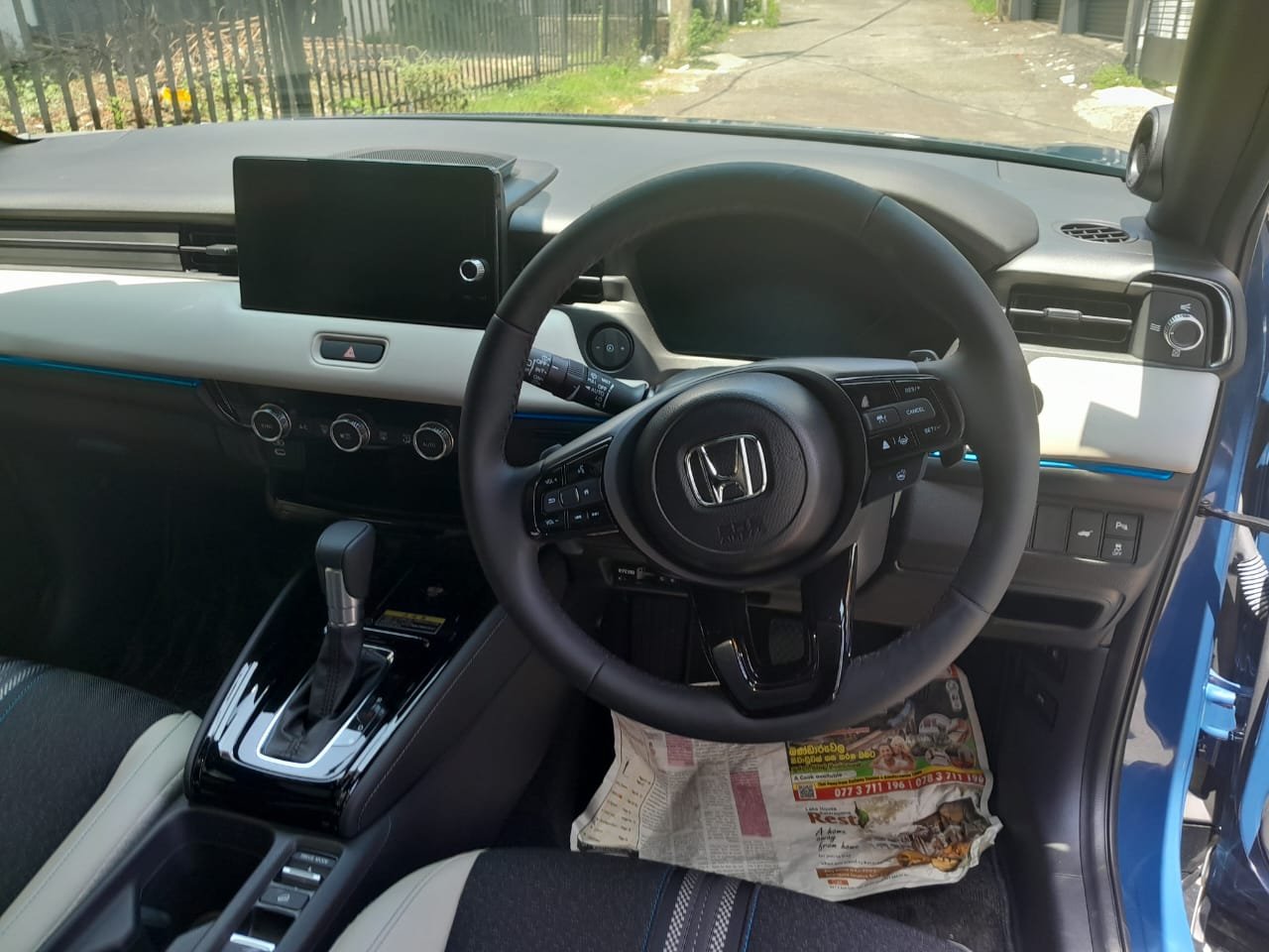 Honda Vezel Z Play 2025